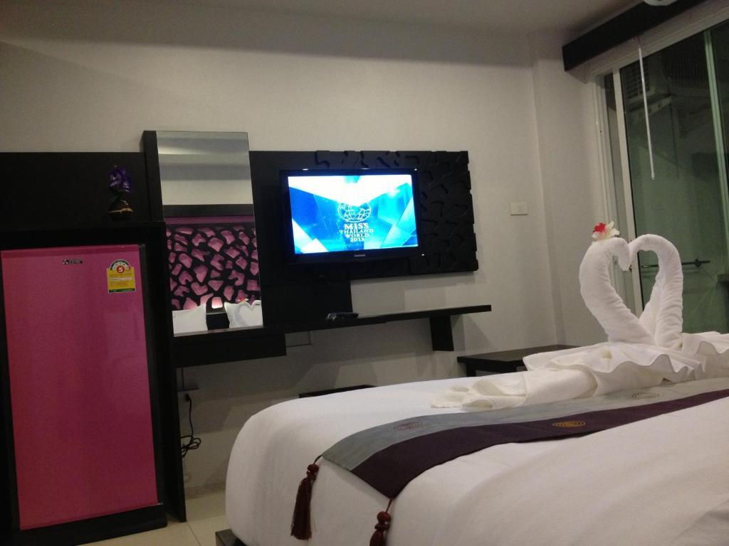 The Silk Hill Hotel Patong Quarto foto