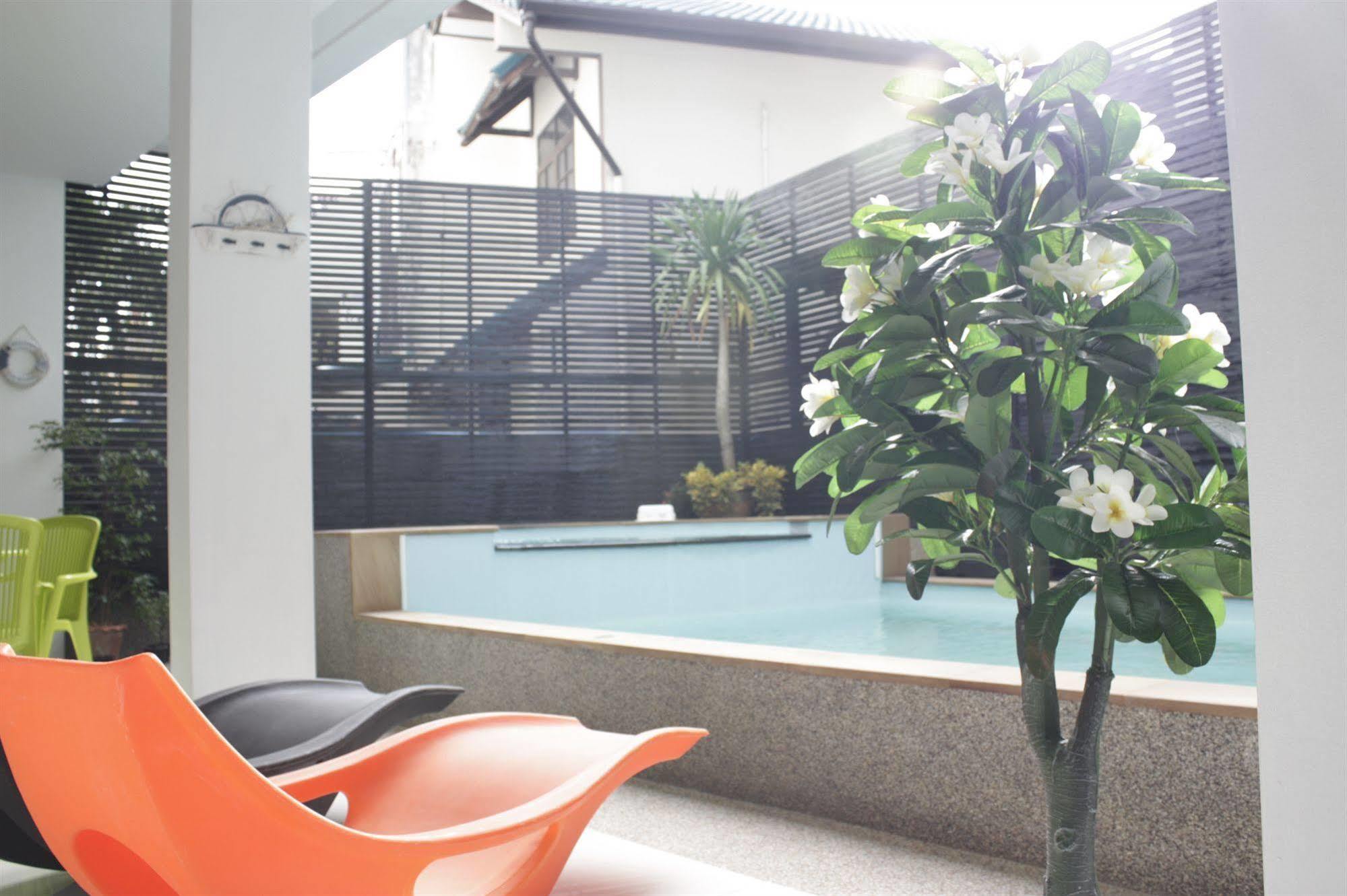 The Silk Hill Hotel Patong Exterior foto